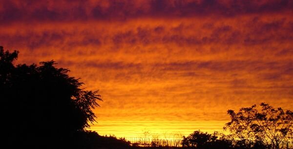 An atypical sunset along the Hamilton escarpment